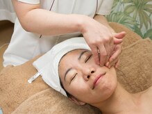 メナードフェイシャルサロン こやま～る/【エステ風景】