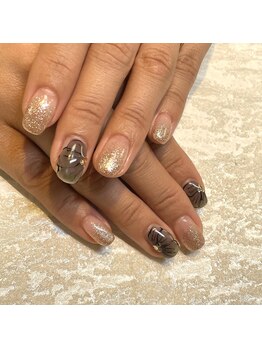 クリスタルネイル トキハわさだタウン店/手書きフラワー