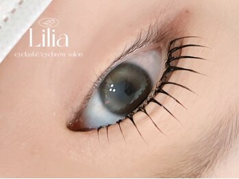 リリア(Lilia)の写真/似合わせまつげパーマ4,300円～♪韓国束感まつ毛パーマも人気◎丁寧な提案で瞼の重さや目元のお悩み解消◎