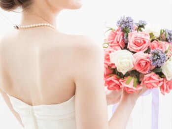 ルルール(Lulur)の写真/挙式直前◎妊婦様も歓迎♪小顔ケア&ドレスから見えるデコルテ/背中/二の腕までト-タルでキレイにお仕上げ◎
