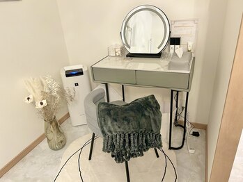 エムベル 越谷レイクタウン店(M belle)/ドレッサー