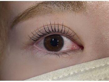 十色 麻布十番店(AZABUJUBAN)/まつげパーマ/マツエク/美眉毛