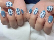 ラフィーネイル(Rafy Nail)の雰囲気（チェック柄）