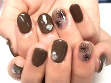 アイリッシュネイル 久屋大通店(Irish Nail)/ブラウン×お花