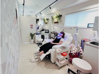 ビューティーセルフ24 金山店(BEAUTY SELF 24)の写真/【24時間営業サロン】仕事帰りや早朝に♪水素や酸素カプセル・ヘッドスパ・ホワイトニング等メニュー豊富◎