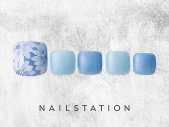 ネイルステーション ルミネ北千住店(NAIL STATION)/フェミニンフラワー/パラジェル