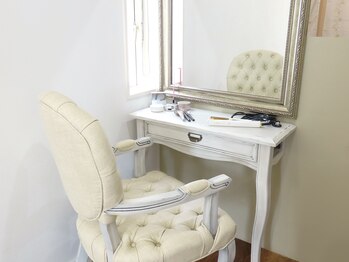 アイラッシュ フラフィー(fluffy)/全個室カウンセリングブース完備