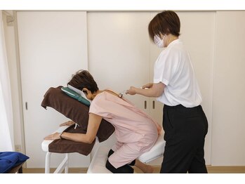 悠々/骨盤と背骨を整える