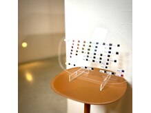 シークレットキーズ(secret keys)の雰囲気(カラーエクステも80色以上取り揃えております♪)