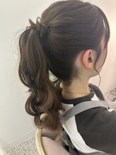 コネクト(CONNECT)/定番ふわふわポニーテール