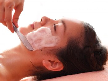 エステデココ(esthe de COCO)/顔シェービング