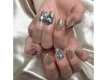 ヒトミネイルズ(Hitomi Nails)/キラキラネイル¥12000