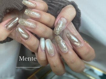 Nail design.