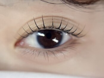 シュシュジプ 宝木店(Chou2jip)の写真/《モチも良し×ダメージレス》毎日のメイクのラクさに感動レベル！自まつげを活かした自然なまつ毛パーマ♪