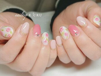 ネイルトップエクル(nail top E CRU)/