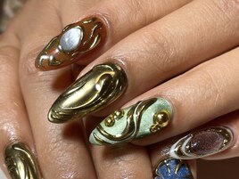 派手ネイルアート