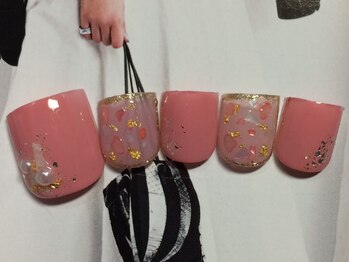 ネイルサロン リリオ(Nail Salon Ririo)/ピンク×シェルフットネイル