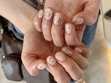 プラス ファースト(Plus 1st)/ぷっくりお花ネイル by ninomiya