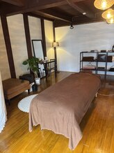 カアイ(kaai)/サロン内観