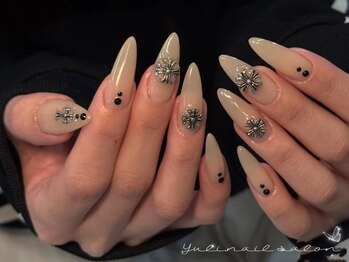 ユリネイル(YULI.NAlL)/