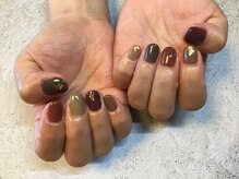 ラウト デコレーションアンドネイルサロン(Lauto Decoration&Nail Salon)/くすみカラーネイル