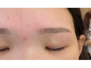 ダフネ(DAFNE)/簡単メイク眉