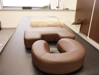 ナオル整体 藤が丘院(NAORU)/ベッド