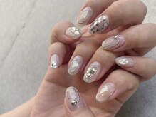 リルム(Relum)/シルバーニュアンスネイル！