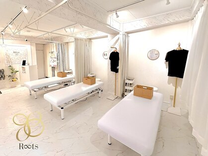 ルーツ 新橋店(R∞ts)の写真