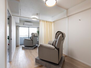 カルムトウキョウ 恵比寿本店(CALM TOKYO)/まつげパーマ&アイブロウ恵比寿