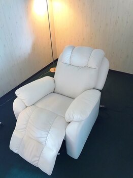 エル(eru)/完全個室のリクライニングチェア