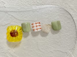 ひまわりネイル