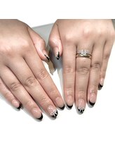 モンシャブラン(Mon Chat Blanc)/お客様ネイル☆