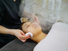 ユカリス(Yu.charis)/REVIハーブピーリング施術工程♪