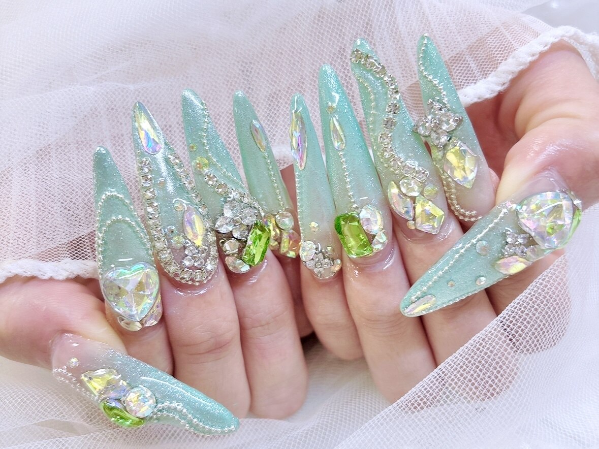 ネイルチップ 量産型 緑 グリーン キラキラ 推しネイル ゴテゴテ #22
