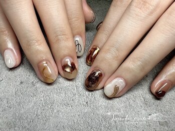 ニュアンスネイル