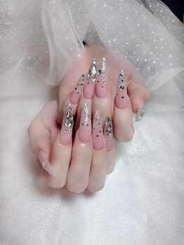 クイーンネイル(Queen Nail)/