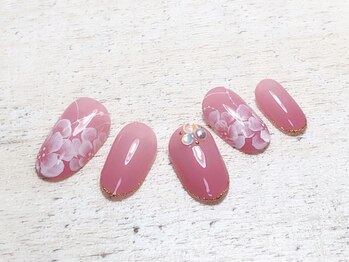 アイボリー(ivory)/お花の上品ネイル