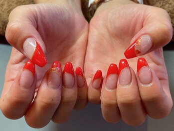 ネイル ヌア(NAIL Nua)の写真/【長さ出しOK♪】ダメージ最小限◇理想の長さ＆形を叶えます♪スラっと美しい指先でワンランク上の手元に◎