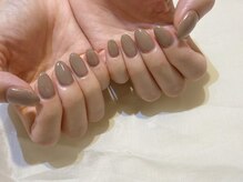 ネイルズ ララ(nails Lala)/Brown。