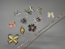 パーツも豊富にご用意しております☆