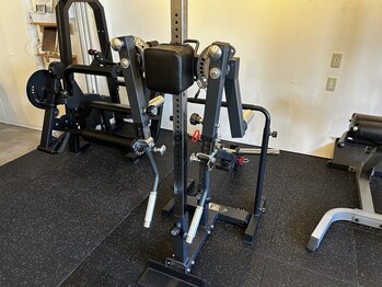 チェイスフィット(CHASE FIT)/ペックフライ&ラテラルレイズ