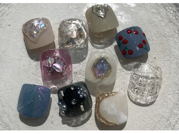 foot 親指2本アート7700