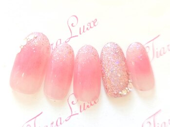 ティアラリュクス 東林間店(Tiara Luxe)/チークネイル