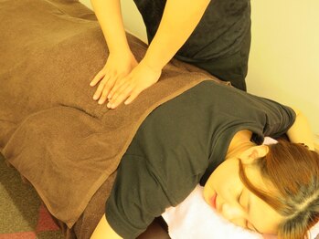 東洋ソフト整体院【中国式整体/マッサージ/もみほぐし/肩こり/腰痛/疲労/頭痛専門】の写真/中国式本格整体でお悩み解消！首・肩コリ/腰痛/不眠に。お得なクーポン利用で60分3,800円★