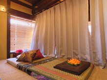 ビーパッカーイ(B.Phak kay)/