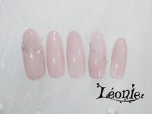 レオニー(Leonie)/ラメラインストーンネイル