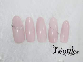 レオニー(Leonie)/ラメラインストーンネイル