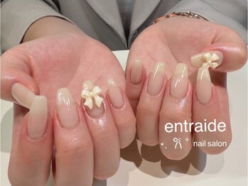 アントレッド(entraide)/リボン×韓国ちゅるんネイル
