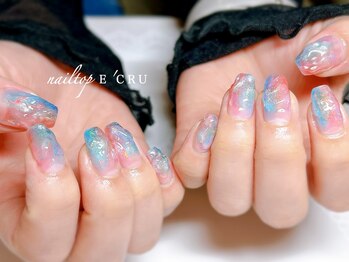 ネイルトップエクル(nail top E CRU)/